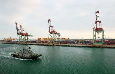 代理報(bào)關(guān)、報(bào)價(jià)和接收的注意事項(xiàng)包括以下幾個方面