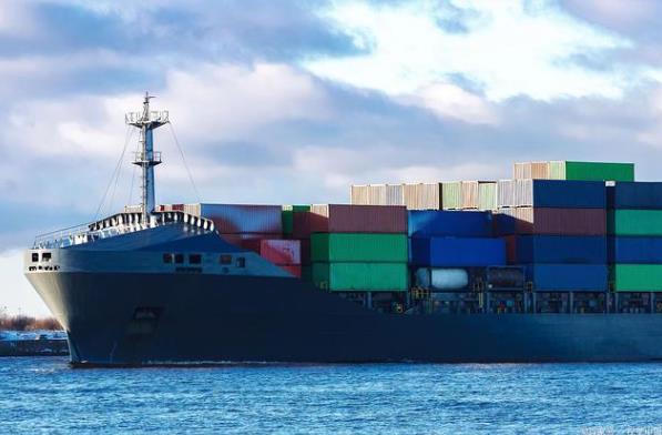 國(guó)際海運(yùn)在全球經(jīng)濟(jì)一體化的進(jìn)程中發(fā)揮著重要的作用