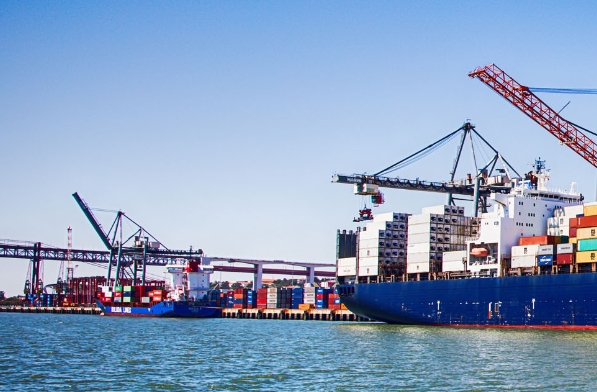 上海貨運代理具有獨特的地理優(yōu)勢和服務多樣性