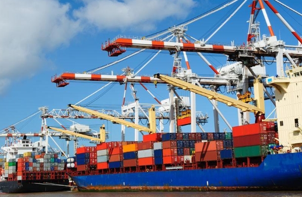 在這個全球化的大潮中，國際貨運代理扮演著越來越重要的角色