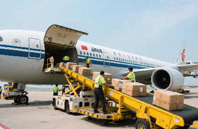 上海貨代行業全景解析：空海雙樞紐驅動的全球物流網絡